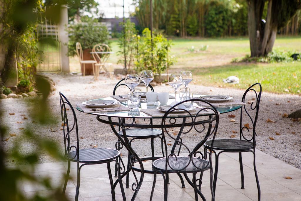 Sous Les Platanes B&B Châteaurenard Kültér fotó
