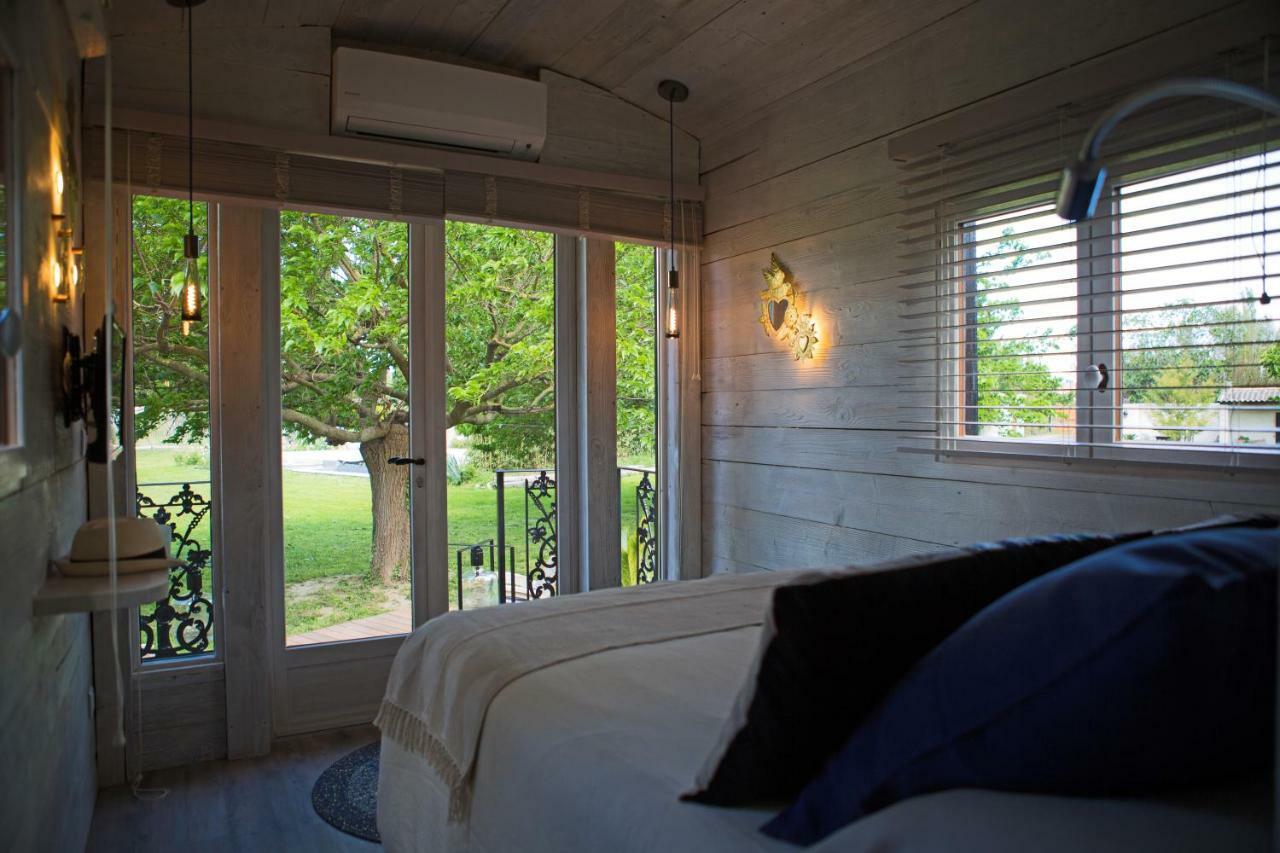 Sous Les Platanes B&B Châteaurenard Kültér fotó